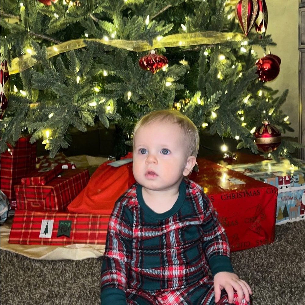 VERNEITA iS LIVE SHOW LISTING! CLICK ON TO BE NOTIFIED WHEN I GO LIVE! - Picture 11 of 13